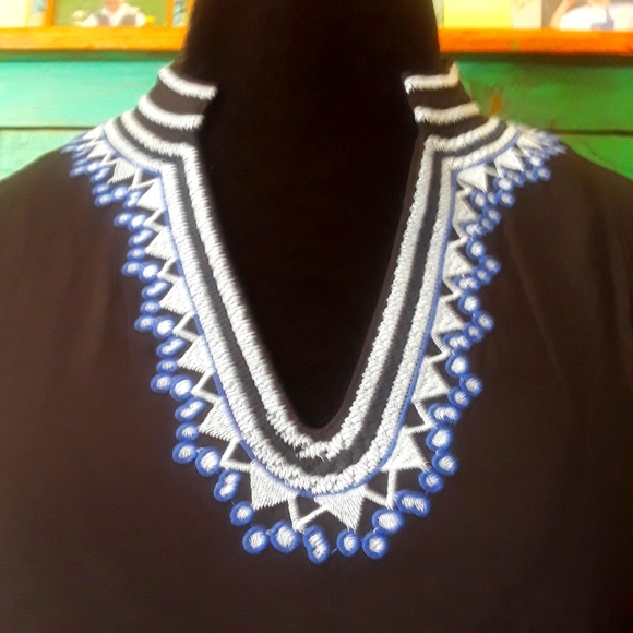 New Women's Boho Peasant Embroidered Top Sz. L - Picture 1 of 9